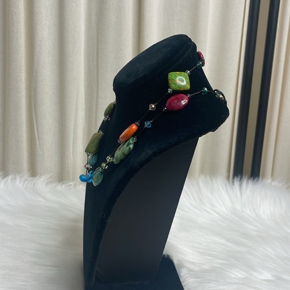 GORGEOUS ROCK & GLASS BEAD NECKLACE - Picture 3 of 13